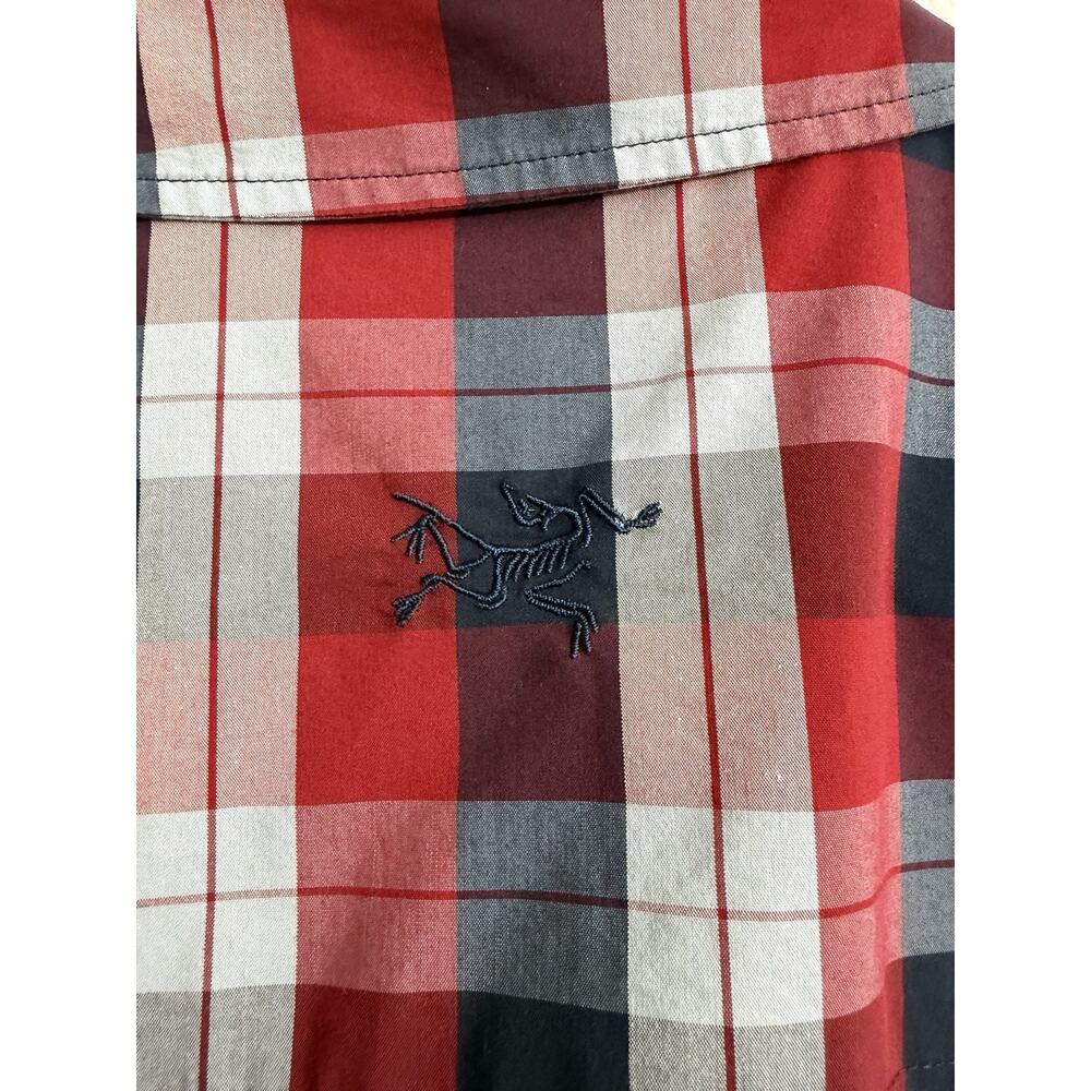 Arc'teryx Brohm Shirt Plaid Red Blue Men's Size S Short Sleeve - Picture 4 of 9